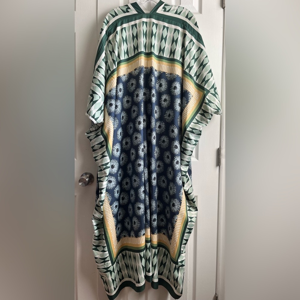 Beautiful Blue, Green, Yellow Colorful Flowy Kimono Caftan One Size - Picture 2 of 2
